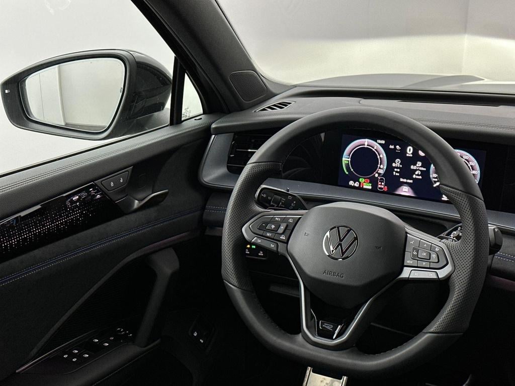 Volkswagen Tayron r-line edition 1.5 ehybrid 150 kw / 204 pk suv 6 v