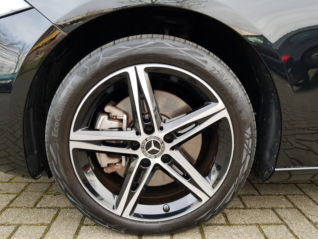 Mercedes-Benz A-Klasse 250 e luxuryline