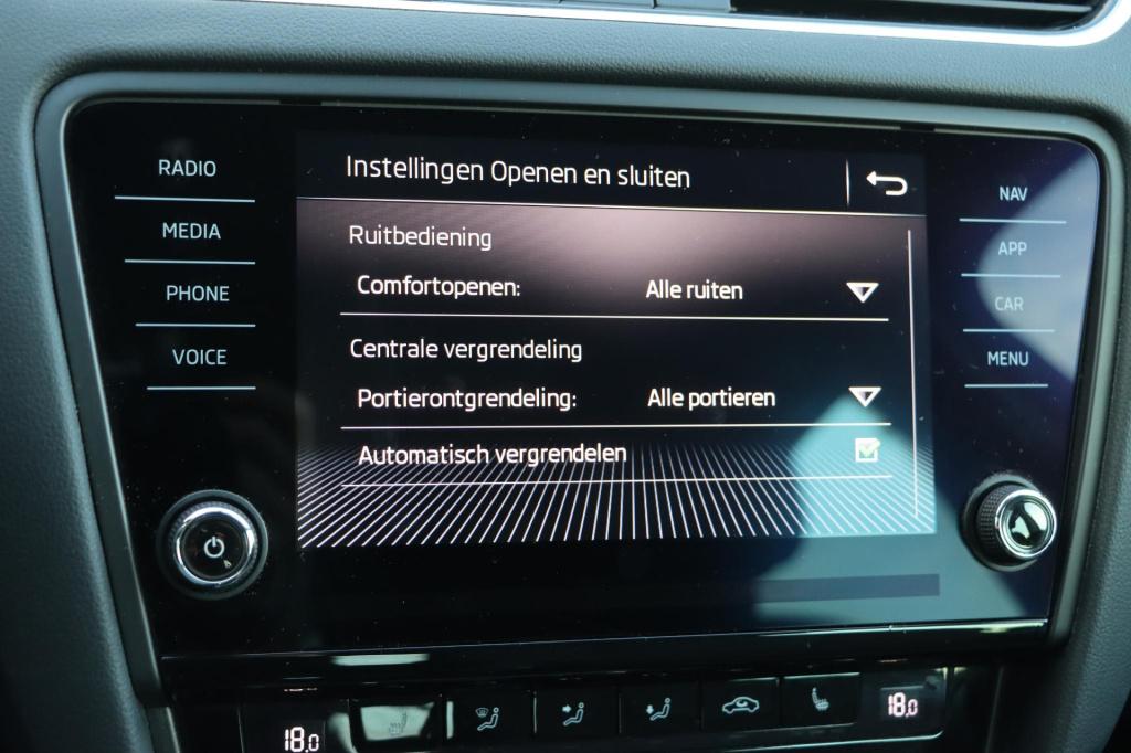 Skoda Octavia combi 1.0 tsi greentech business edition