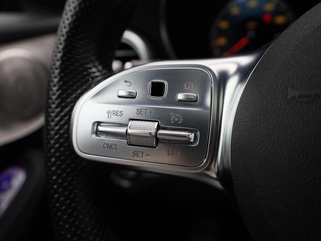 Mercedes-Benz Glc 300e 4matic business solution amg | automaat | apple carp