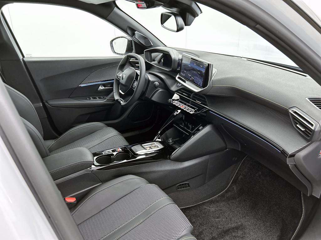 Peugeot 2008 hybrid 145pk automaat gt | rijklaar | adaptive cruise control 