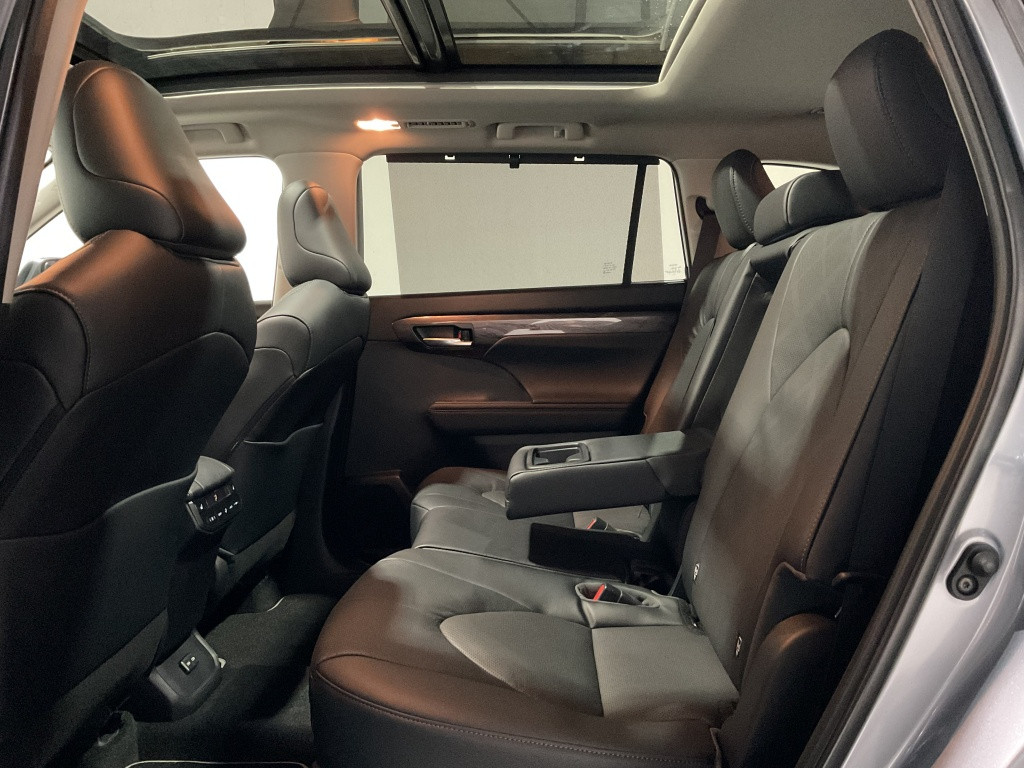 Toyota Highlander awd 2.5 highpower premium | full option |