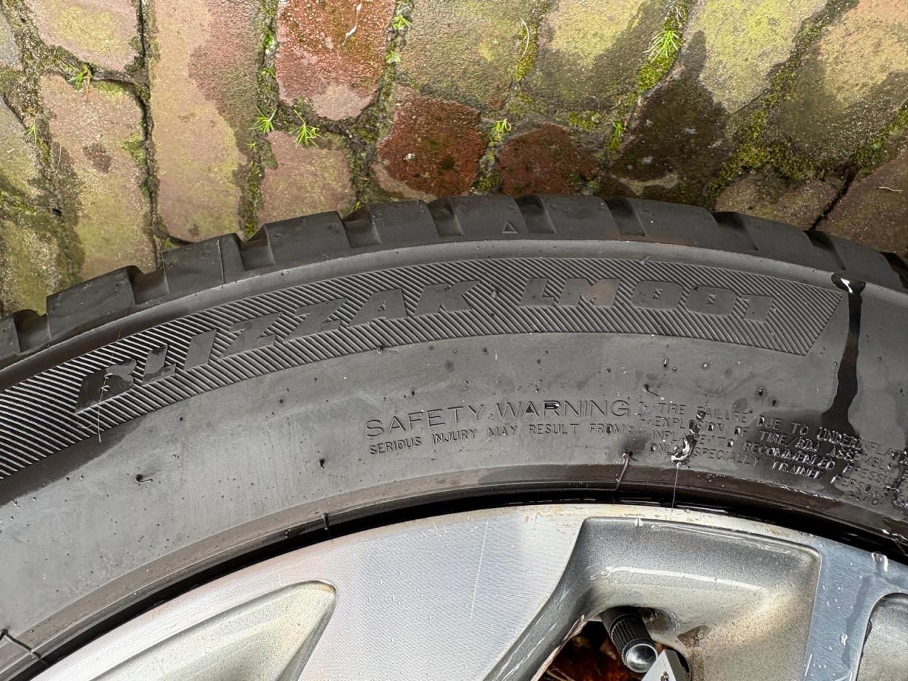 Winterbanden 205/55/R17