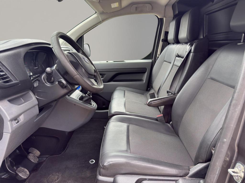 Toyota Proace worker 2.0 d-4d cool comfort long 3-zits | l+r schuifdeur | a