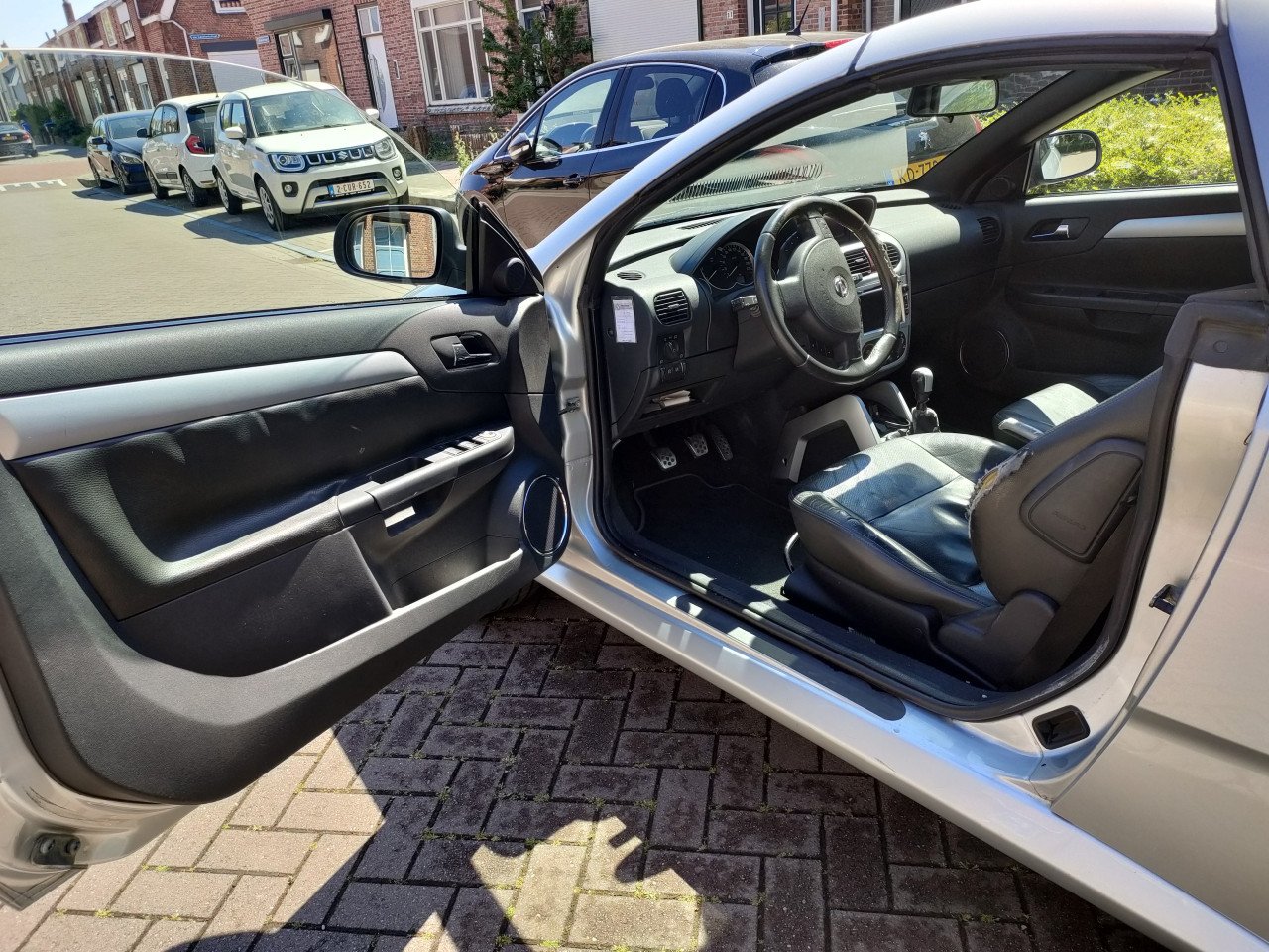 Opel Tigra 1.8 16V Twintop 2005 Grijs