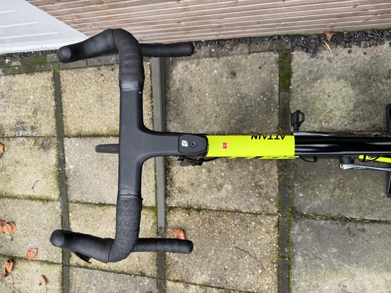 Cube Attain Race Disc Tiagr 2020 (Racefiets)