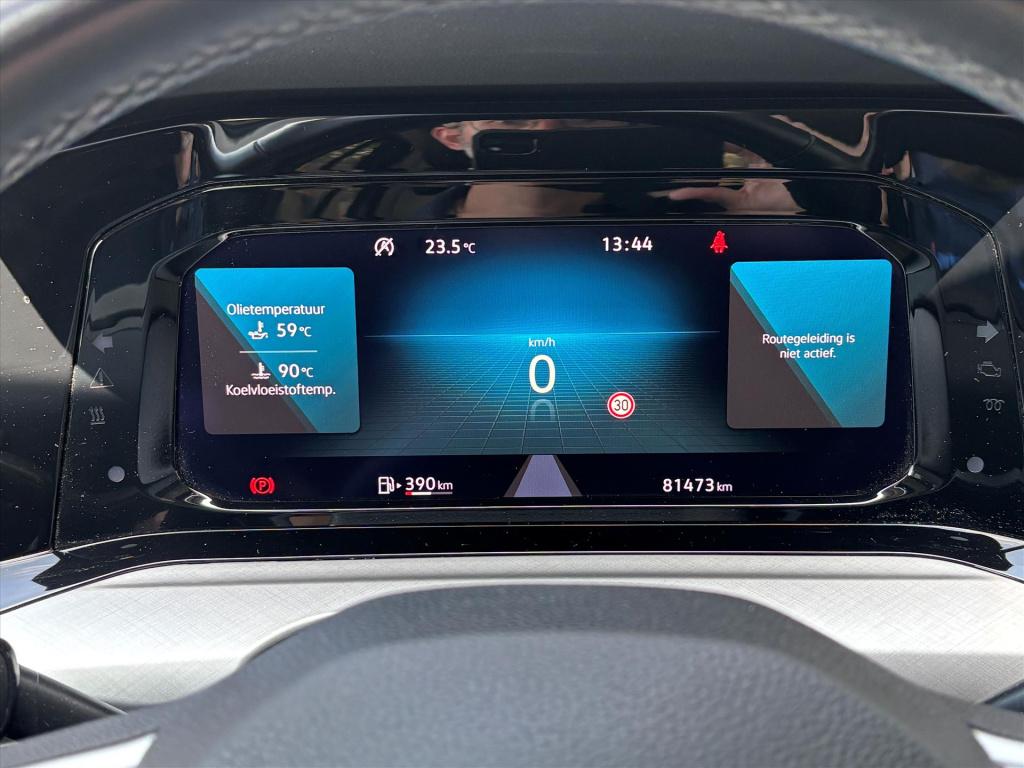 Volkswagen Golf 1.5 tsi 130pk life| navigatie |adapt cruise| led| rijklaarp