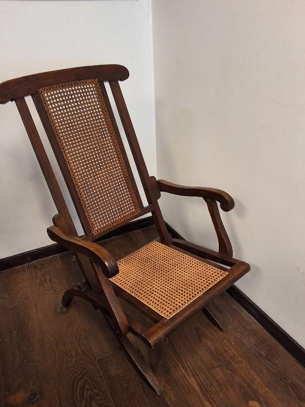 Antieke stoel