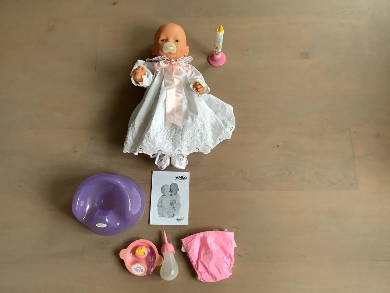 Baby Born set met schommelwieg, buggy, badje, kleertjes en accessoires