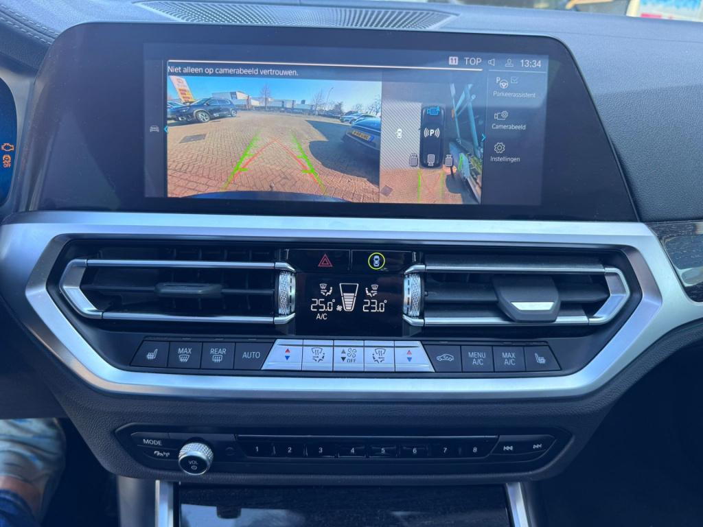 BMW 3-serie touring 330e high executive