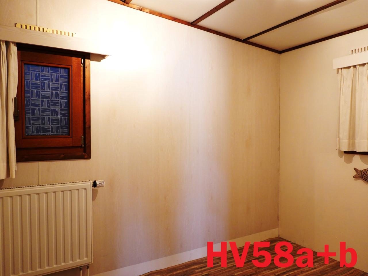 Edelweisz L-chalet met hardhouten kozijnen met dubbel glas en CV te koop