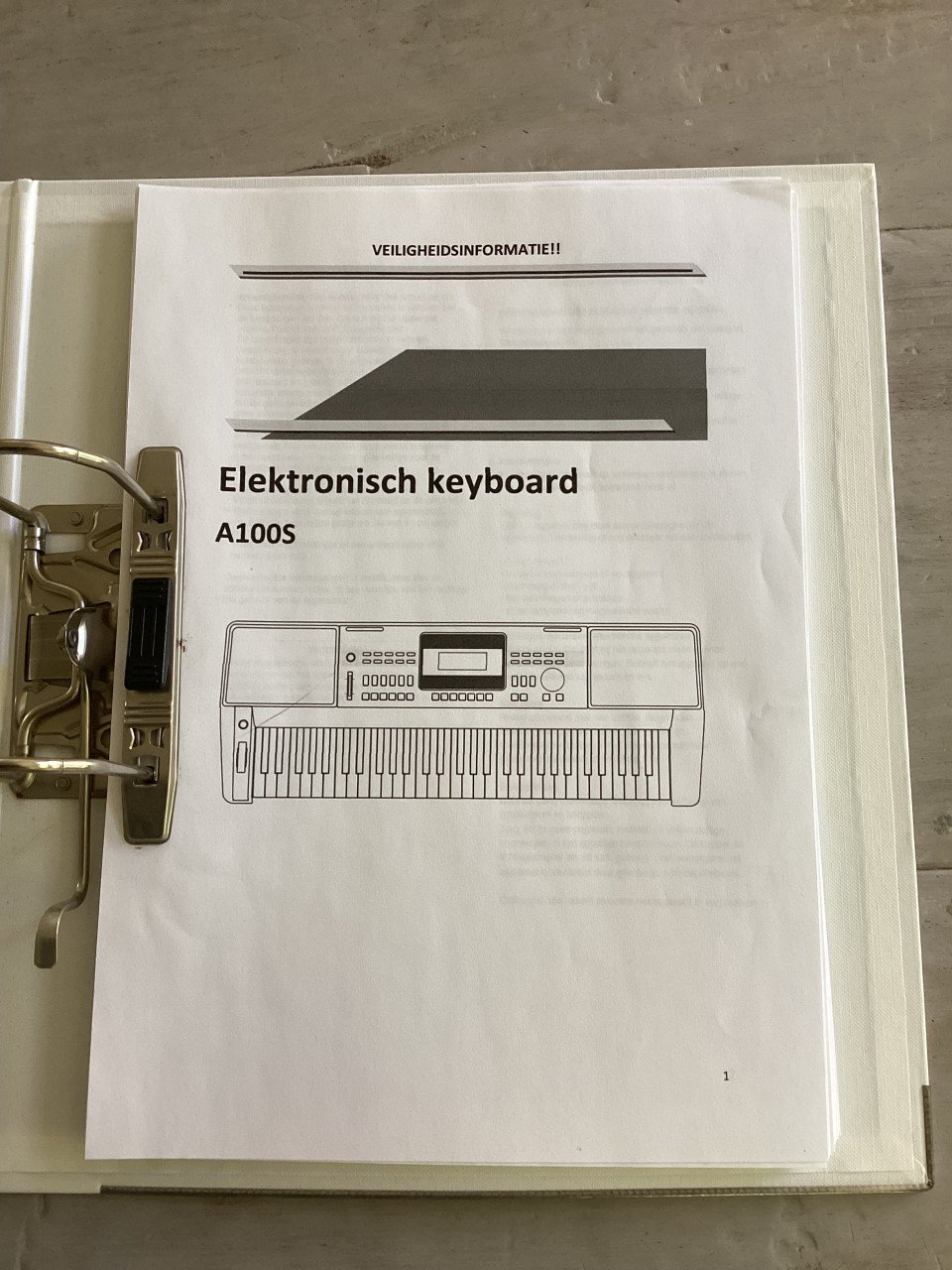 Keyboard Medeli