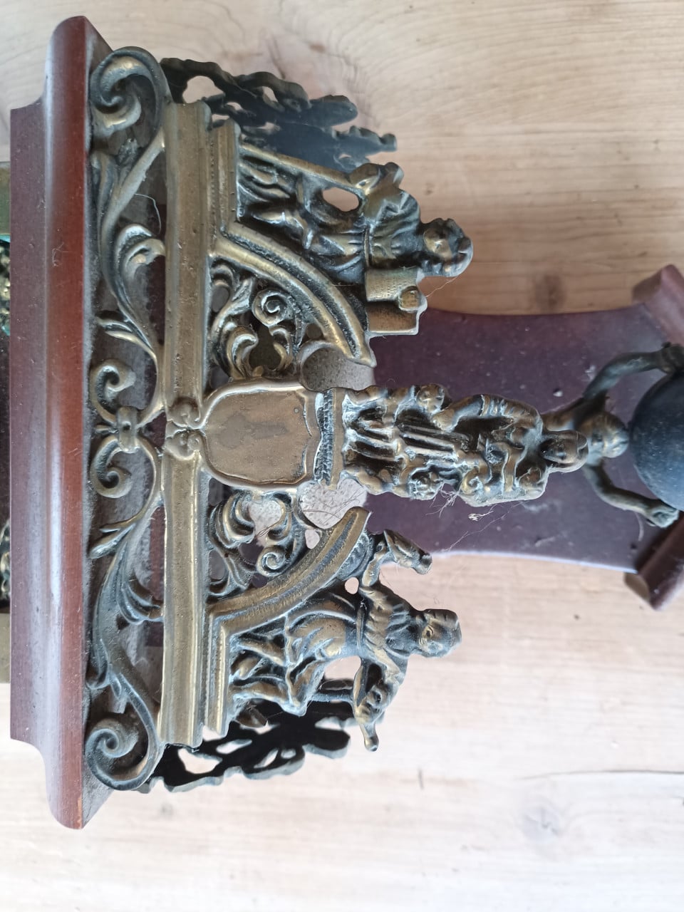 Zaanse vintage wandklok – Hubert Herr, Triberg Germany