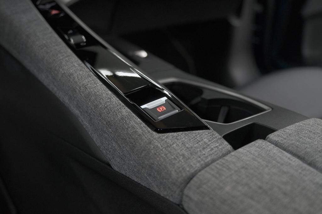 Peugeot 5008 1.2 hybrid 136 gt 7p | adaptieve cruise control | camera | ele