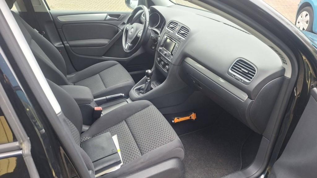 Volkswagen Golf 1.2 tsi trend edition bleumotion