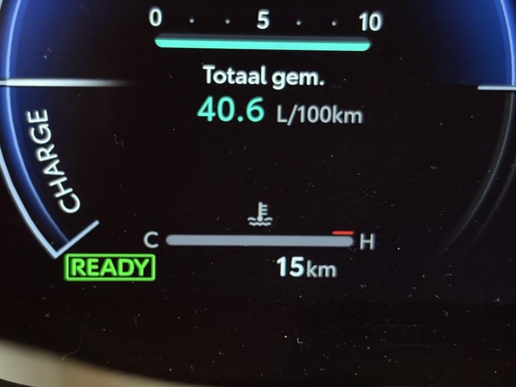 Toyota Yaris 1.5 hybrid 130 executive | demo |