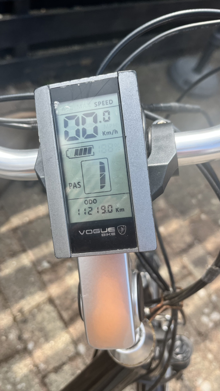 Elektrische fiets Vogue premium, defecte motor(?) rest prima
