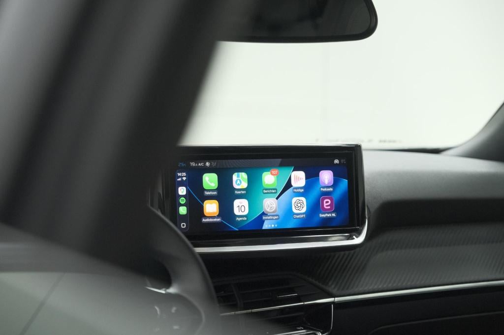 Peugeot 2008 1.2 hybrid 145 allure | apple carplay | climate control | park