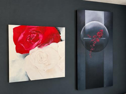 2 mooie canvas schilderijen – rozen & modern abstract