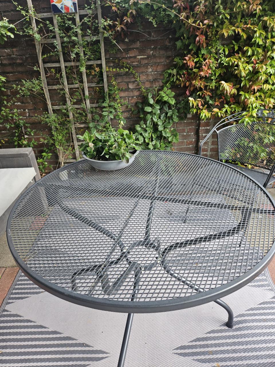 Ketler tuinset met 4 stoelen en kussens
