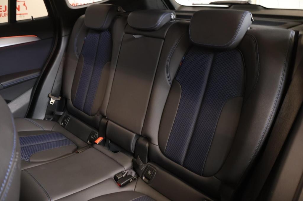 BMW X1 sdrive20i executive m sport edition nl auto, panorama, trekhaak, hea