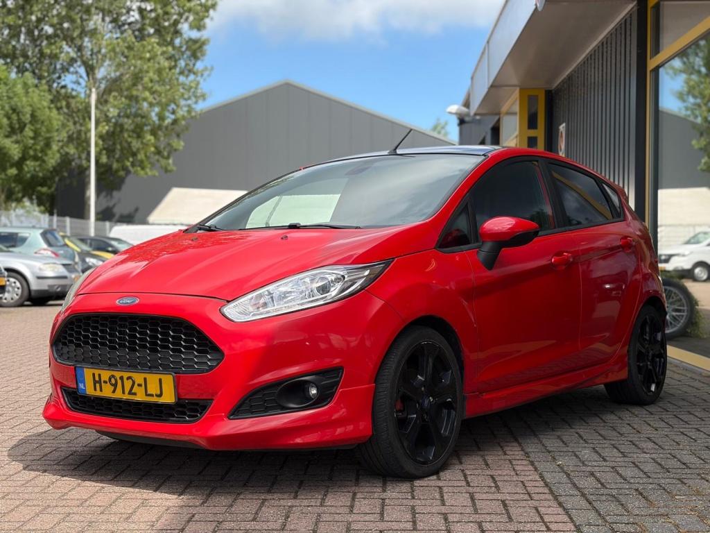 Ford Fiesta 1.0 ecob. black edit