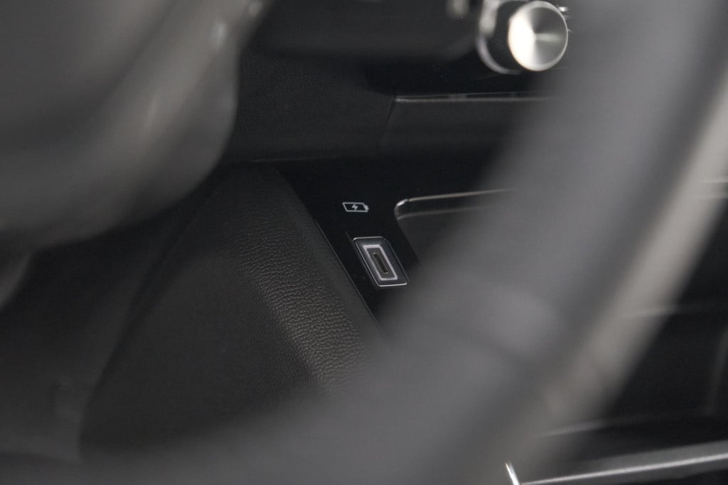 Peugeot 208 puretech 100 active | navigatie | cruise control | apple carpla