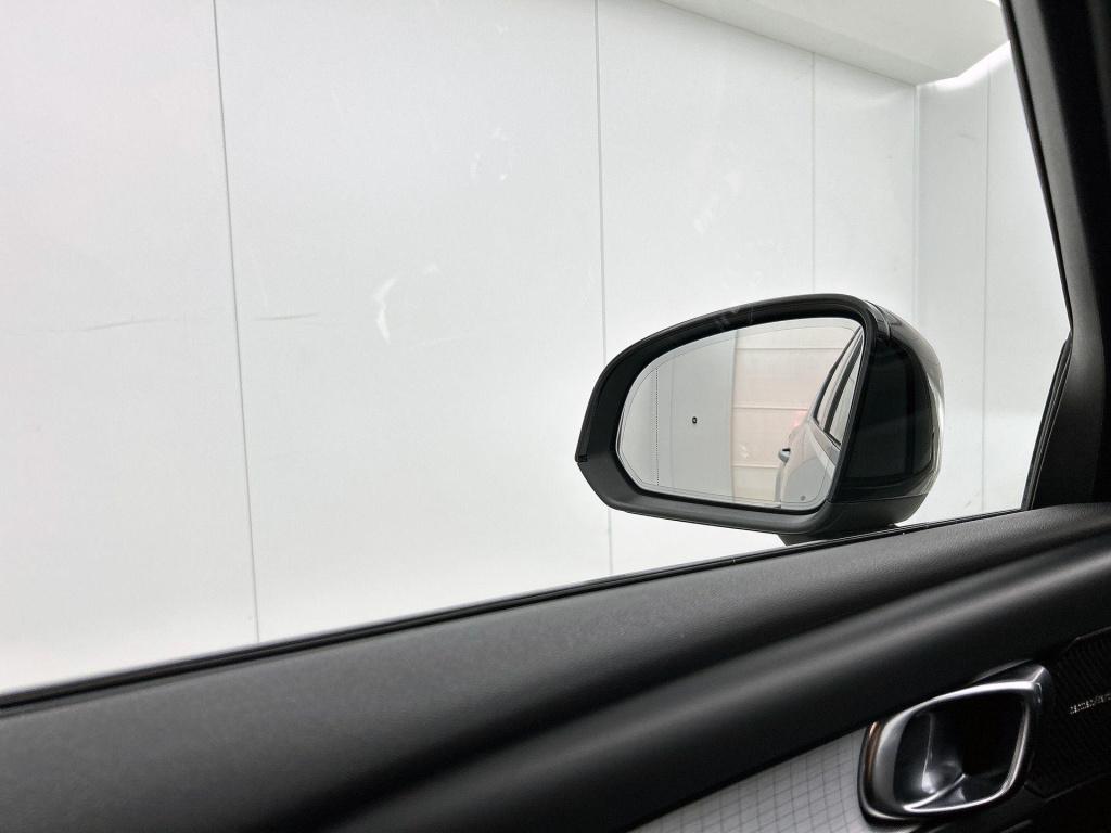 Volvo XC40 1.5 t4 plug-in hybrid plus bright | automaat | apple carplay / a