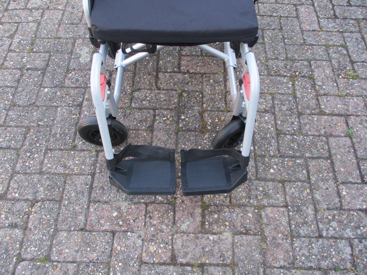 Zgan Excel Qnect opvouwbare elektrische rolstoel + nieuwe accu,s en oplader