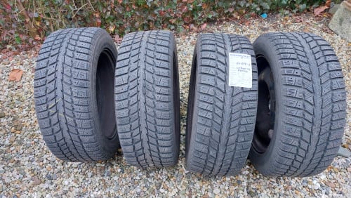 Winterbanden met stalen velg