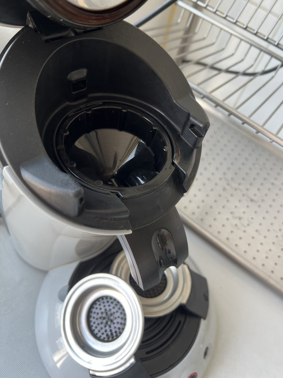 Als nieuw en bijna niet gebruikte Philips Senseo koffiezetapparaat