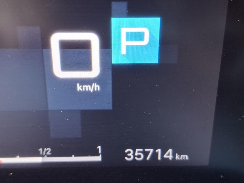 Citroen C4 130 eat8 automaat max clima/lmv/nav/cam