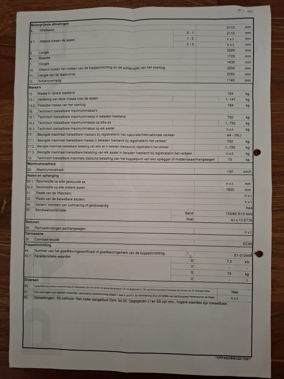 Aanhanger met lier, altijd binnen gestaan