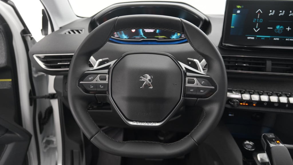 Peugeot 3008 1.6 hybrid4 300 allure pack business 4x4 | camera | apple carp