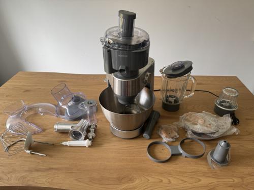 Complete Kenwood KM28 Keukenmachine / Foodprocessor – Met álle accessoires!