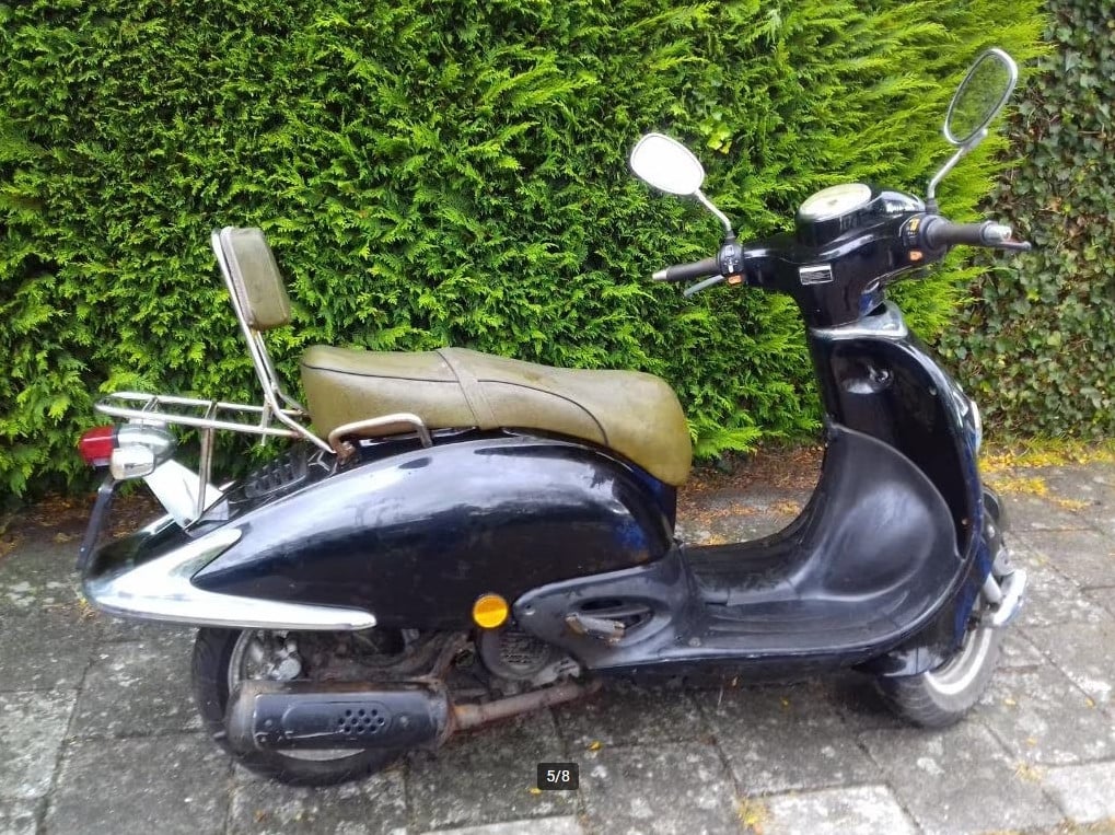 ZNEN retro scooter 2008 50cc blauw kenteken snorfiets