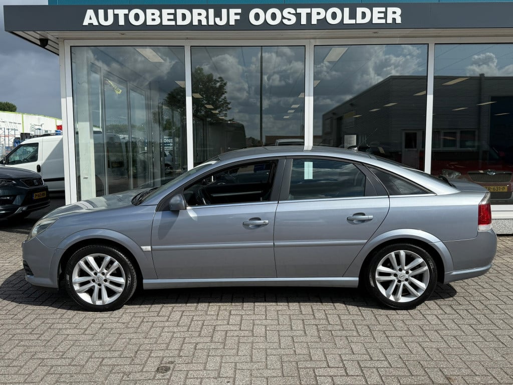 Opel Vectra gts 2.2-16v temptation excellence