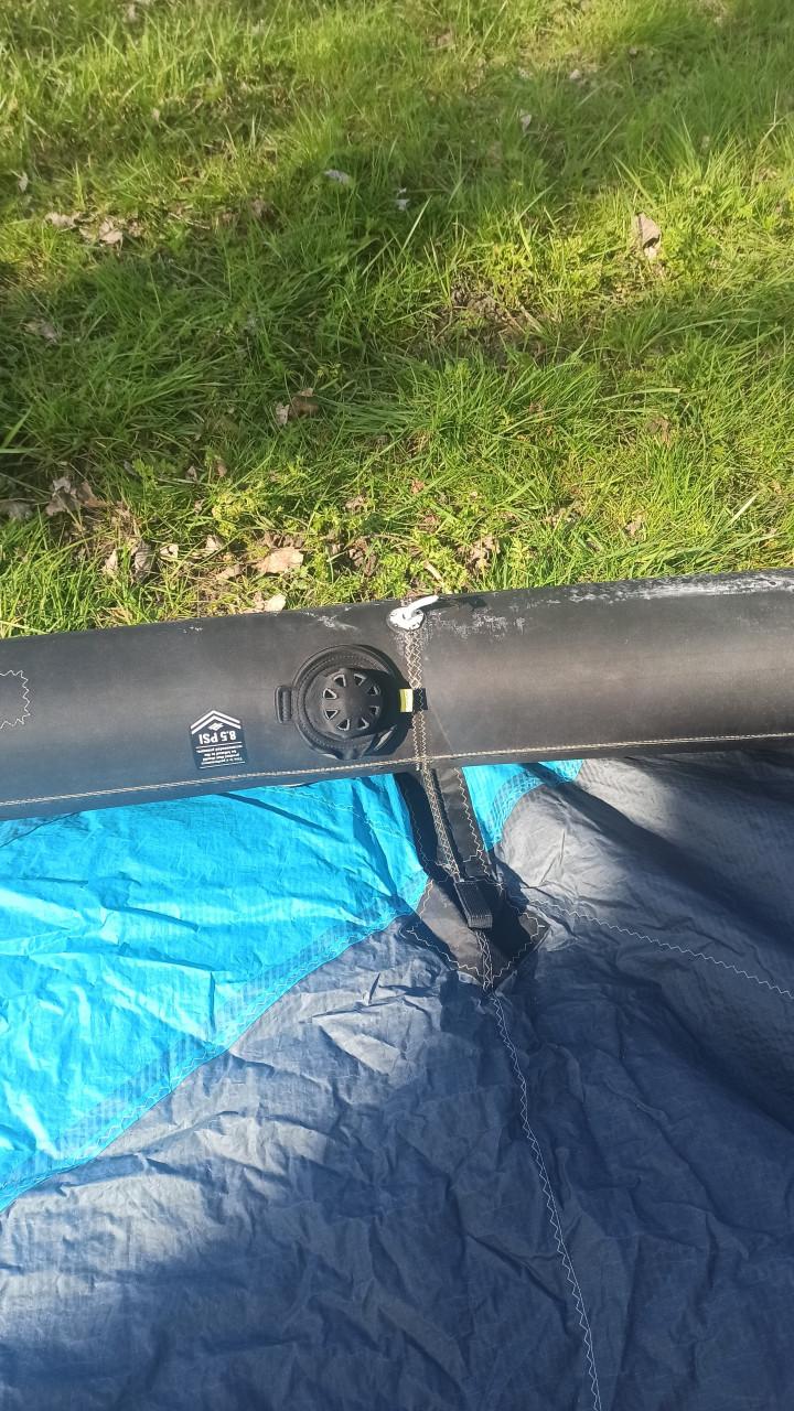 Volledige Naish kitesurf set met 2 kites