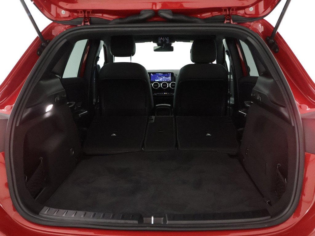 Mercedes-Benz Gla-klasse 250 e amg line | dodehoekdetector | nightpakket | 
