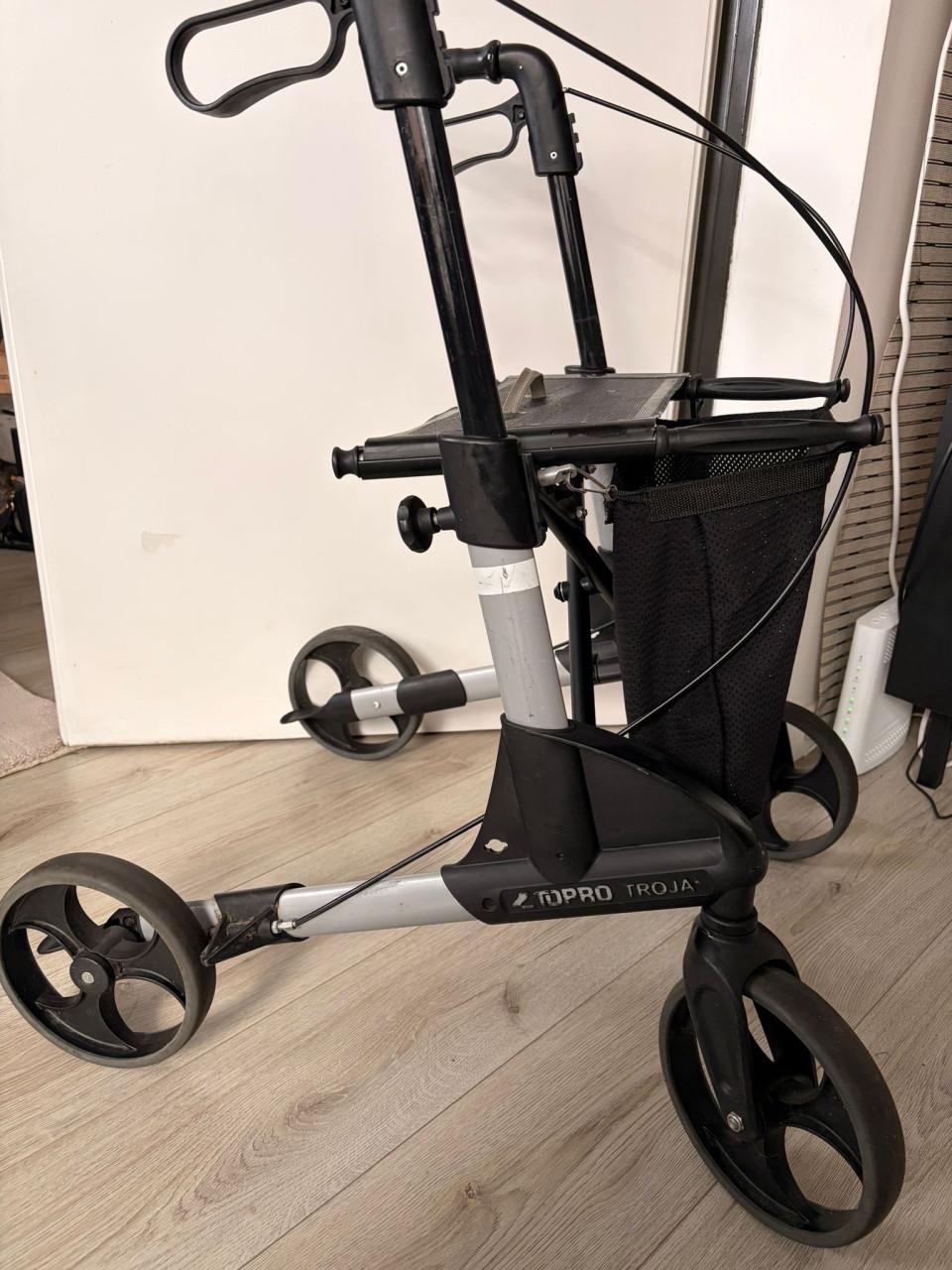 Topro Troja lichtgewicht rollator