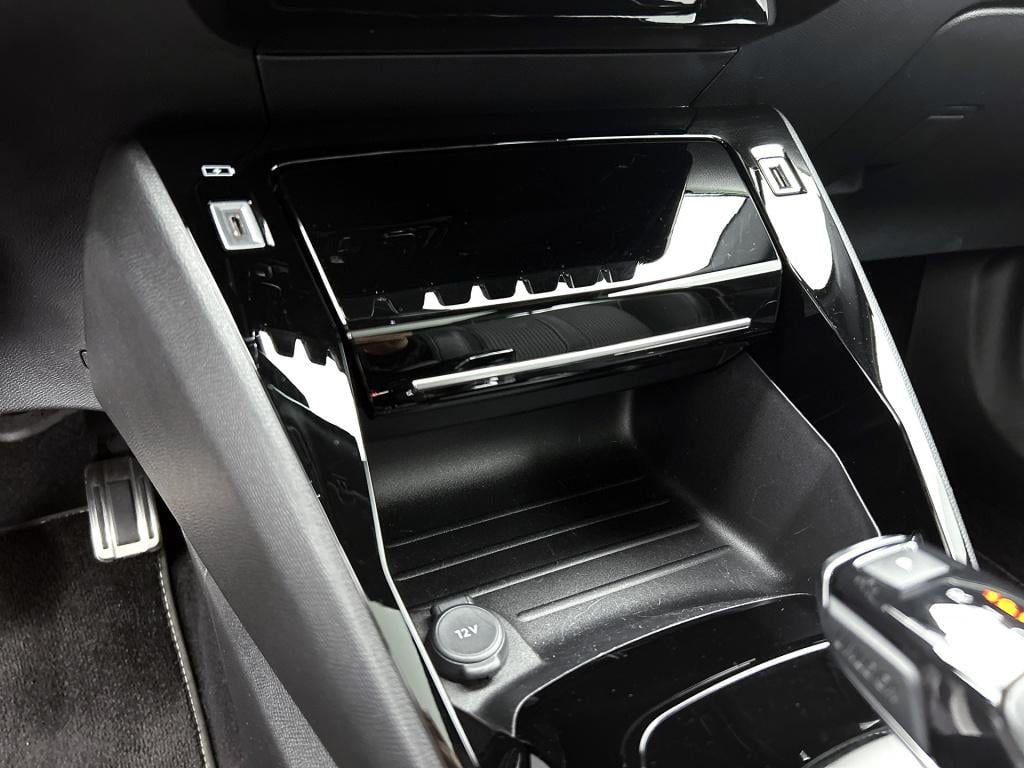 Peugeot 2008 130 pk automaat gt | rijklaar | panoramadak | achteruitrijcame