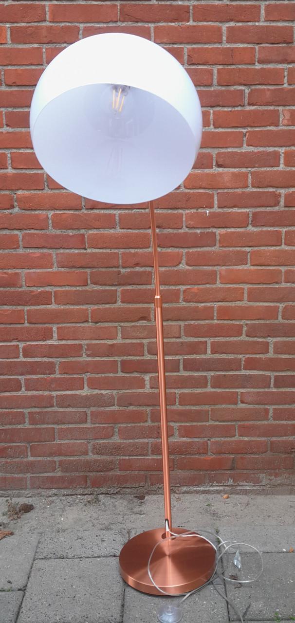 Staande booglamp
