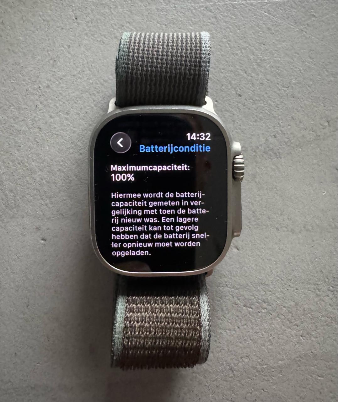 Apple Watch Ultra 2 (batterij 100%)