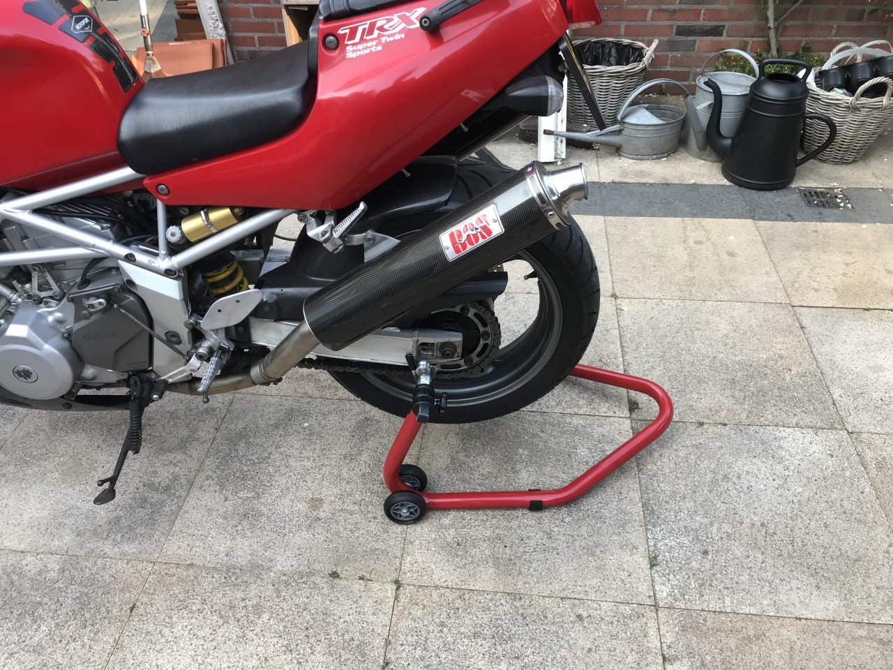 Yamaha TRX 850