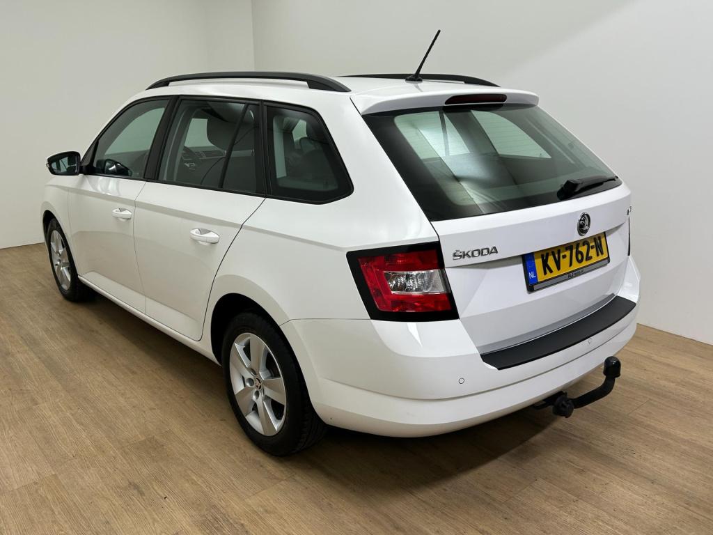 Skoda Fabia combi occasion 1.2 tsi ambition business | wit | tweedehands sk