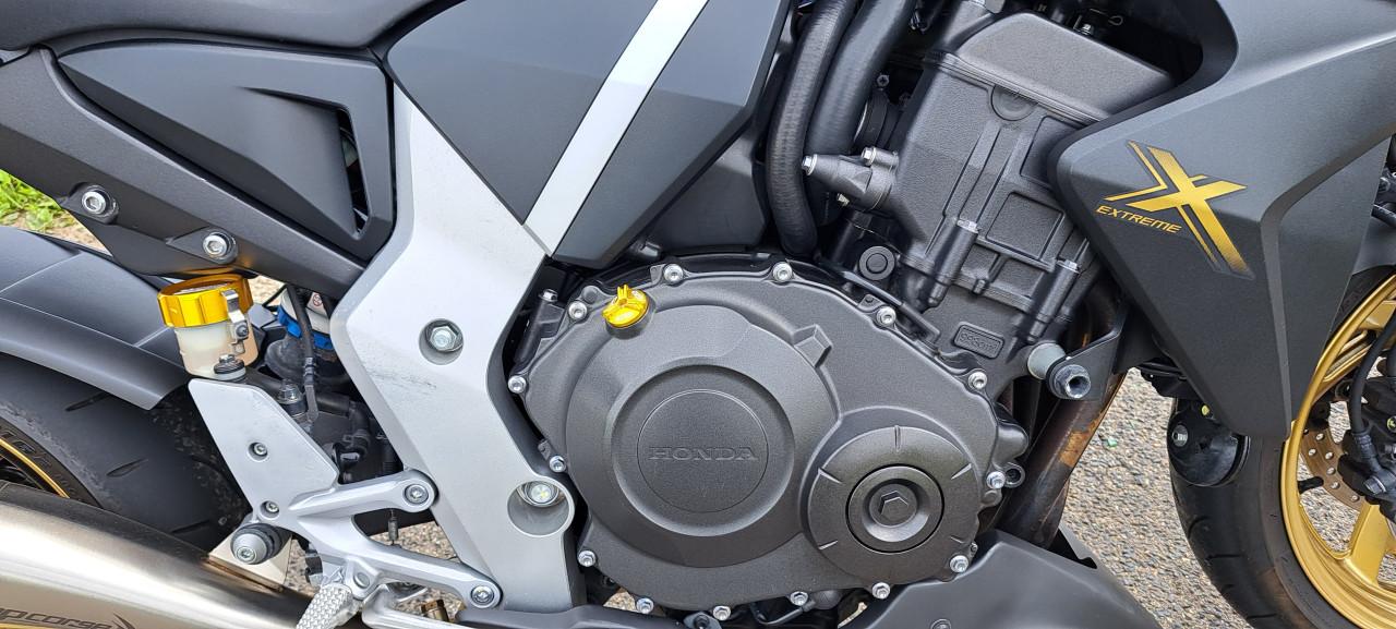 Nette Honda cb1000R