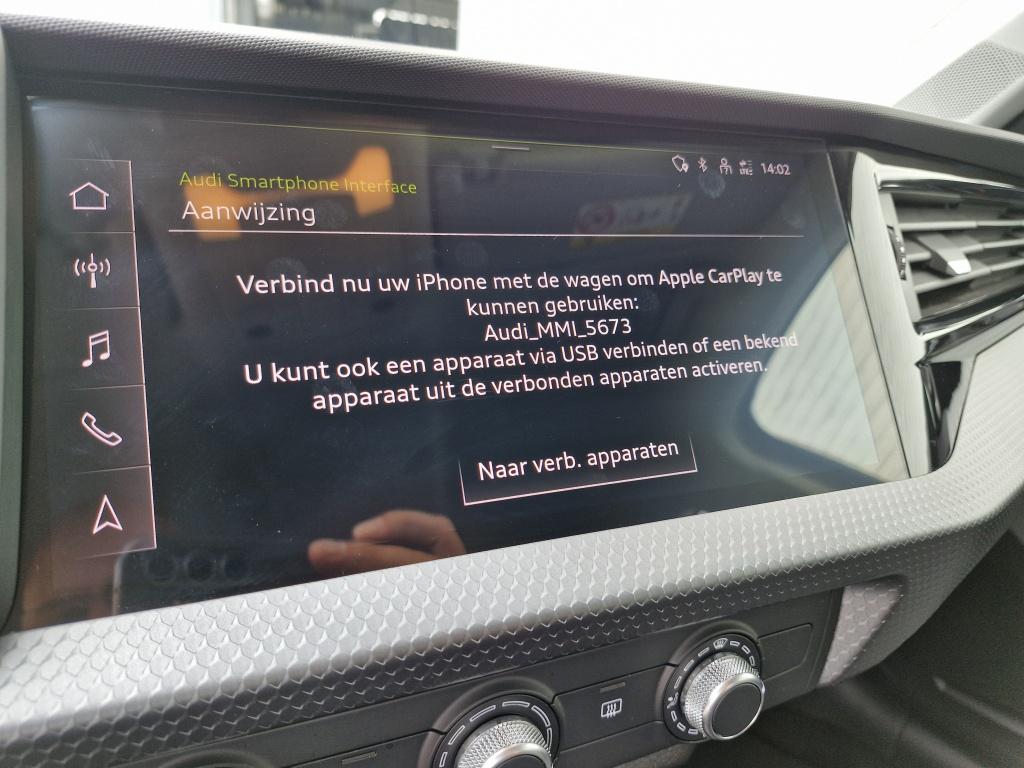 Audi A1 Sportback 30 tfsi pro line | 110 pk | parkeersesoren v+a | lane ass