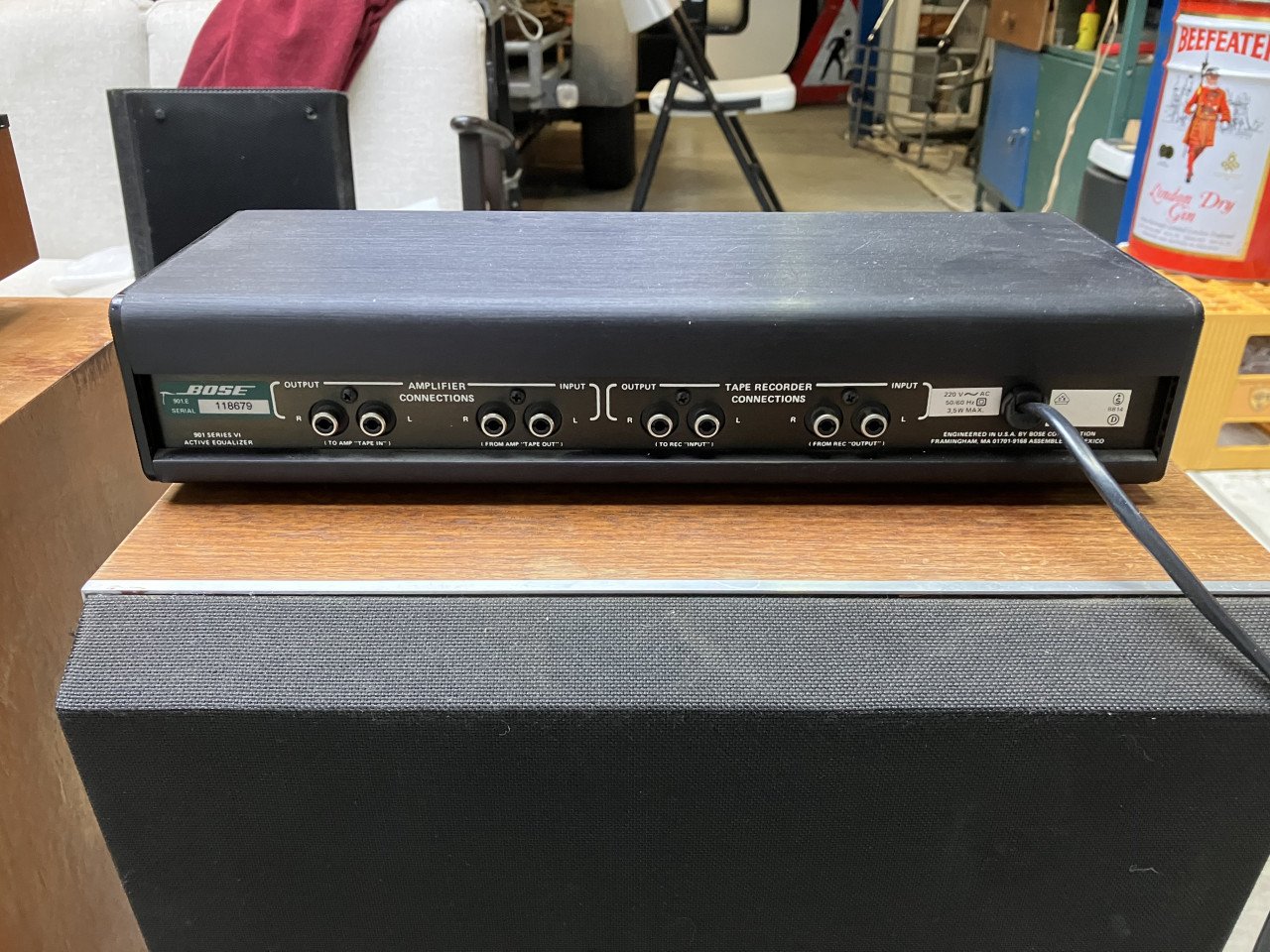 Bose 901 V6 laaste serie set inclusief stands en equalizer