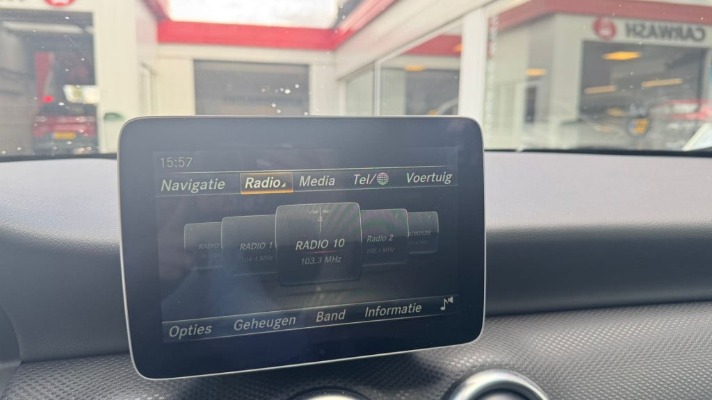 Mercedes-Benz A-Klasse 180 business solution