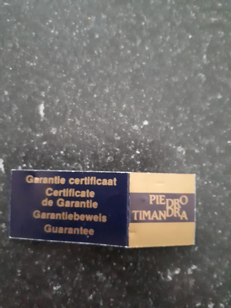 Hanger van verguld blad